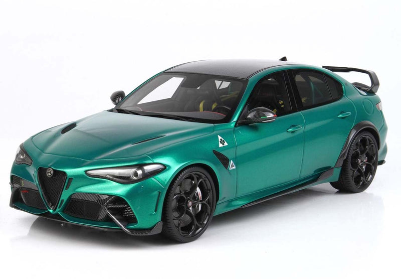 Alfa Romeo Giulia GTAM 2020 Verde Montreal Roll Bar Verde Brakes Silver 1:18 - 56078