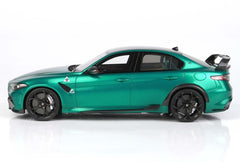 Alfa Romeo Giulia GTAM 2020 Verde Montreal Roll Bar Verde Brakes Silver 1:18 - 56084
