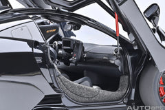 McLaren Senna GTR (Onyx Black) 1:18-9