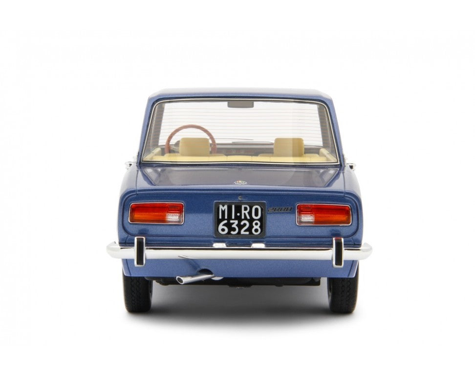 Alfa Romeo 2000 berlina 1971 Blu Pervinca metallizzato 1:18 - 57602