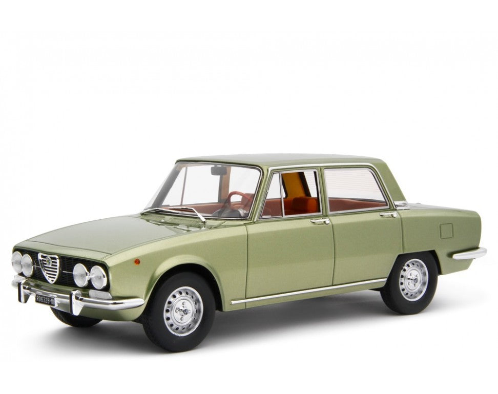 Alfa Romeo 2000 berlina 1971 verde metallizzato 1:18 - 57611