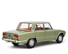 Alfa Romeo 2000 berlina 1971 verde metallizzato 1:18 - 57614