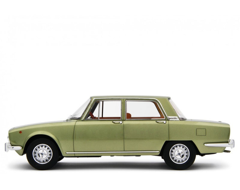 Alfa Romeo 2000 berlina 1971 verde metallizzato 1:18 - 57616