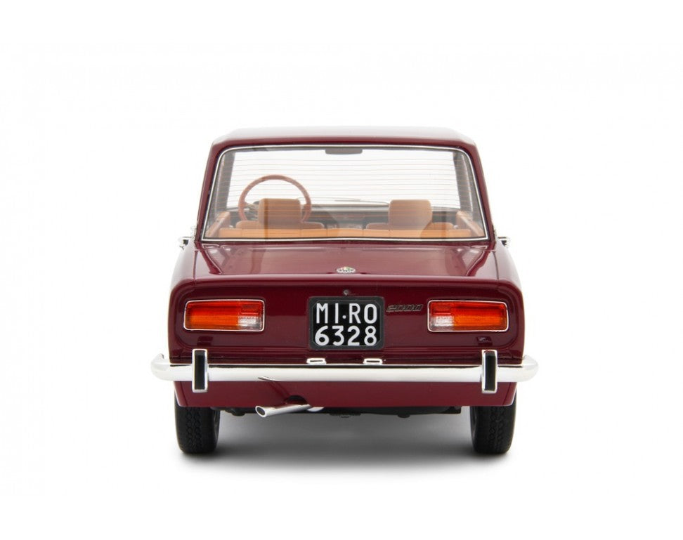 Alfa Romeo 2000 berlina 1971 Rosso Prugna 1:18 - 57633