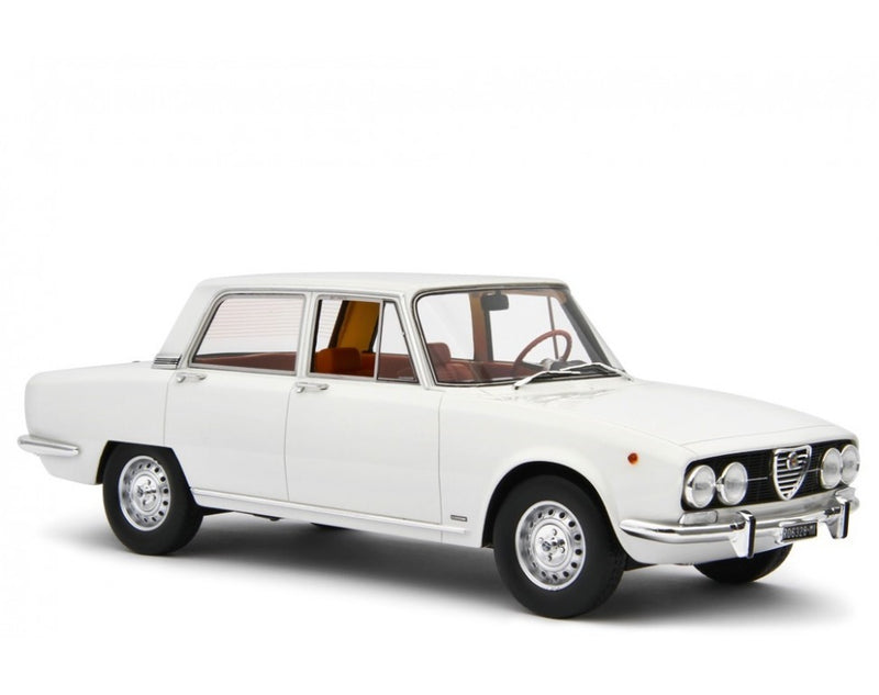 Alfa Romeo 2000 berlina 1971 Bianco 1:18 - 57645
