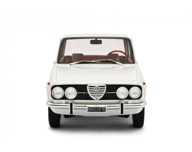 Alfa Romeo 2000 berlina 1971 Bianco 1:18 - 57649