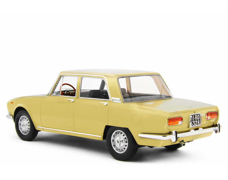 Alfa Romeo 2000 berlina 1971 Giallo piper 1:18 - 57660