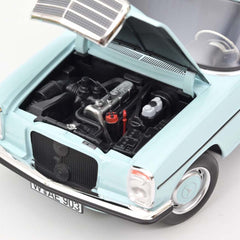 Mercedes-Benz 200 1968 Light blue 1:18 - 58832