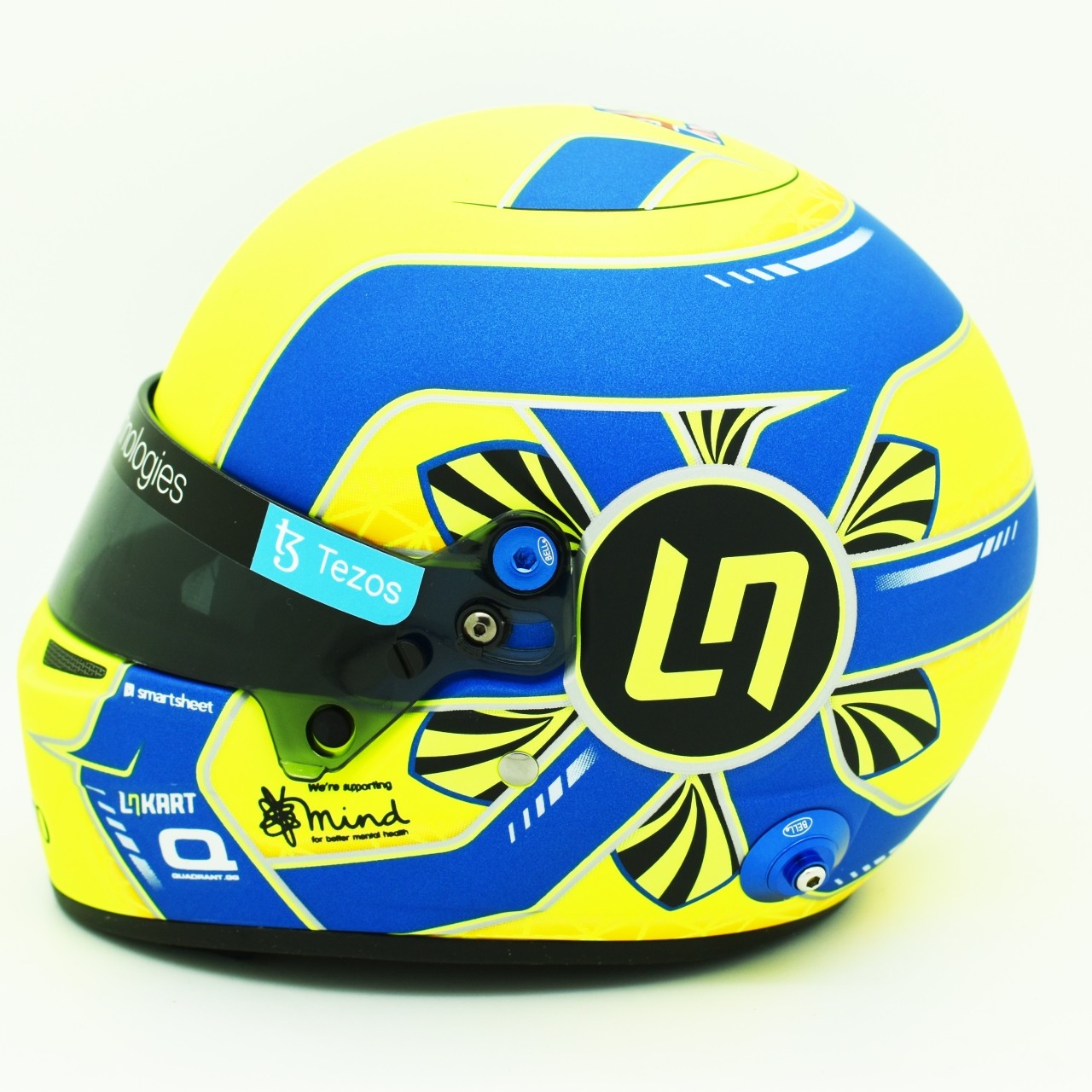 Land Norris Casco Bell Helmet F1 2022 MCL37 Mclaren Mercedes 1:2 - 58915