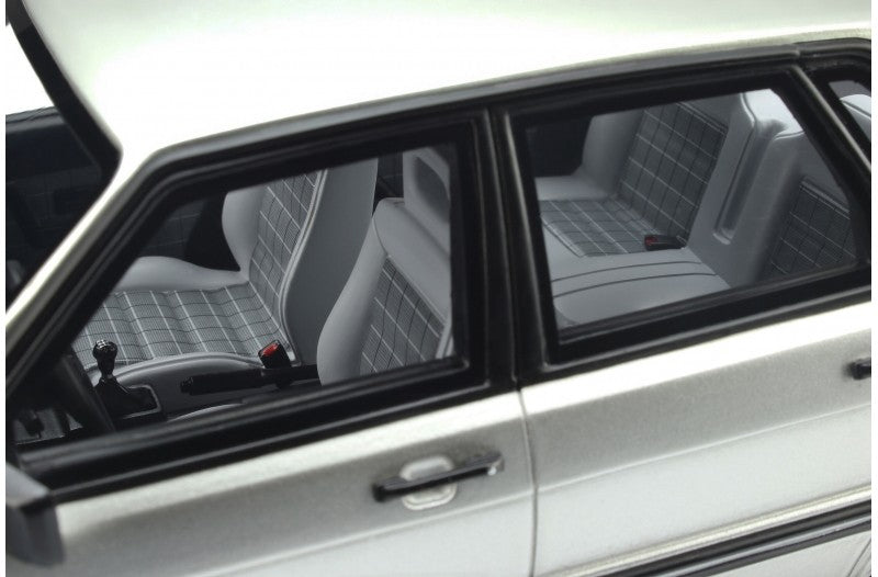 Audi 80 B2 quattro 1983 Zermatt Silver LY7Y 1:18 - 59210