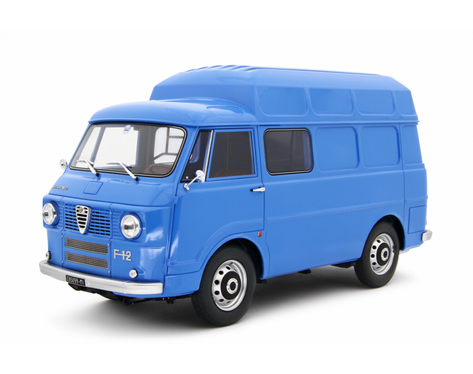 Alfa Romeo F12 Autocarro Tetto Sopralzato 1967 Blu 1:18-1