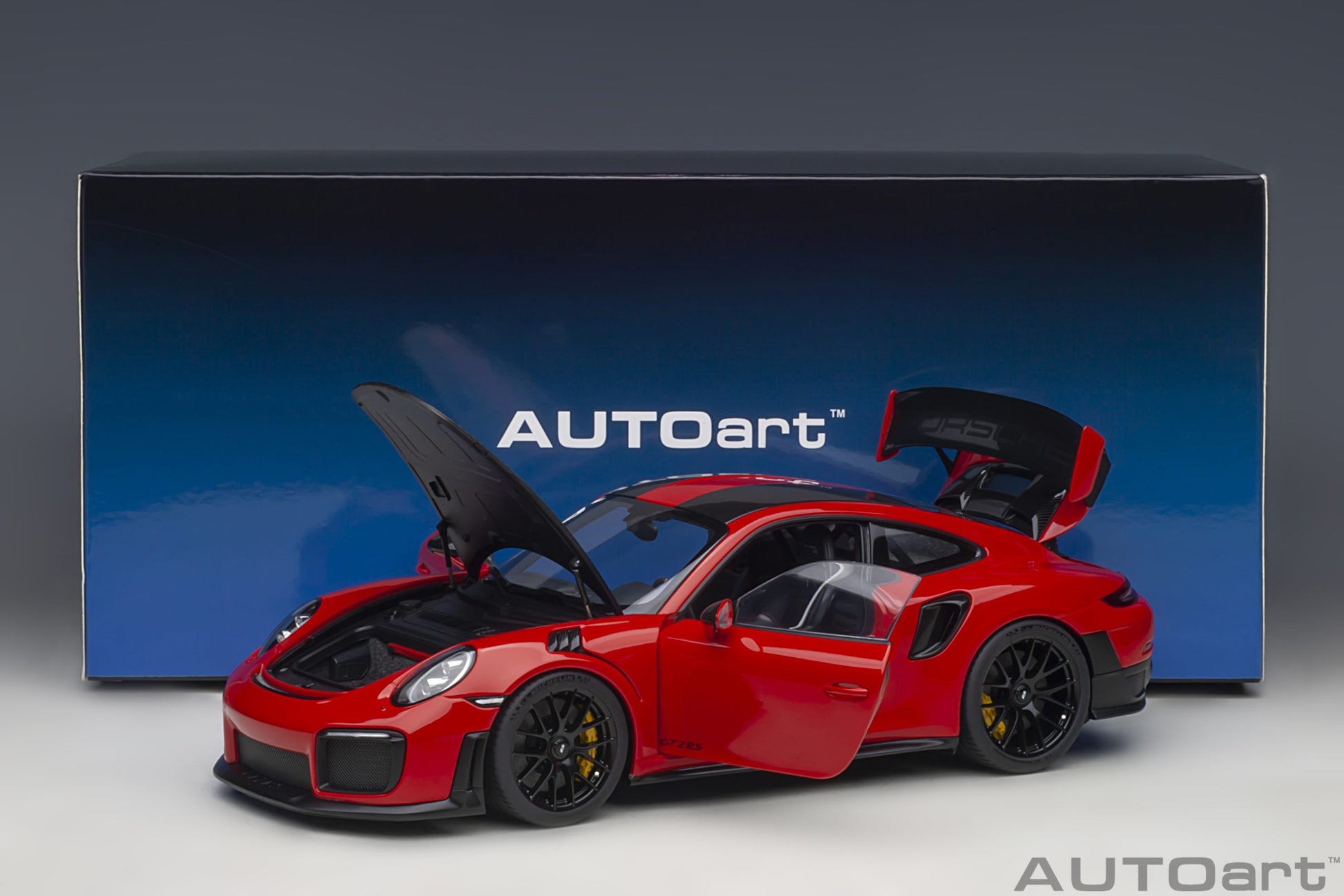 Porsche 911 (991 II) GT2 RS Weissach Package Guards Red 1:18 - 60266