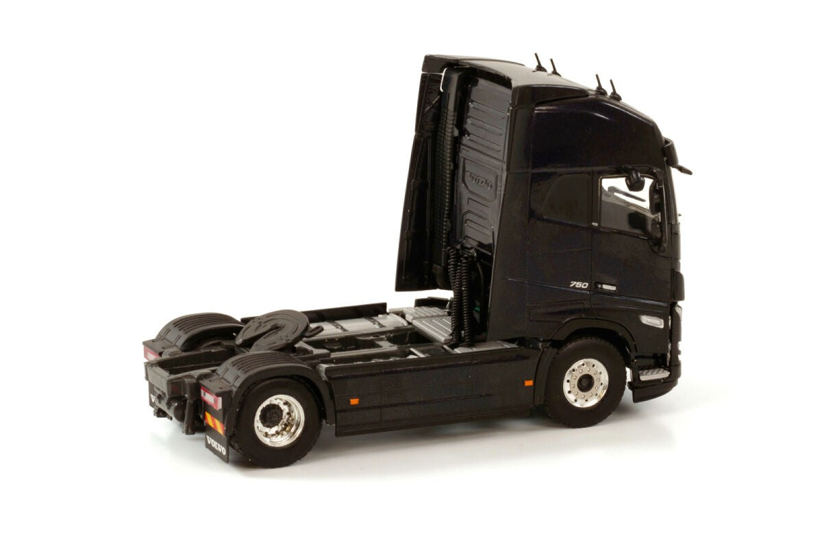 Volvo FH5 Globetrotter 4x2 Black 1:50 - 60493