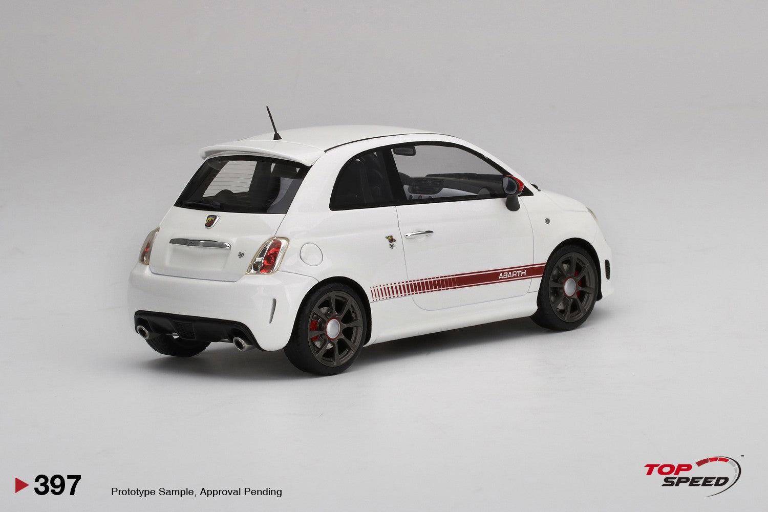 Abarth 595 Gara 2011 White 1:18 - 60532
