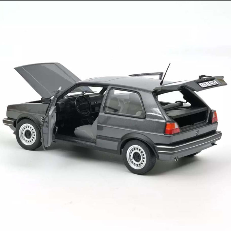 Volkswagen Golf CL 1988 Grey metallic 1:18 - 60623