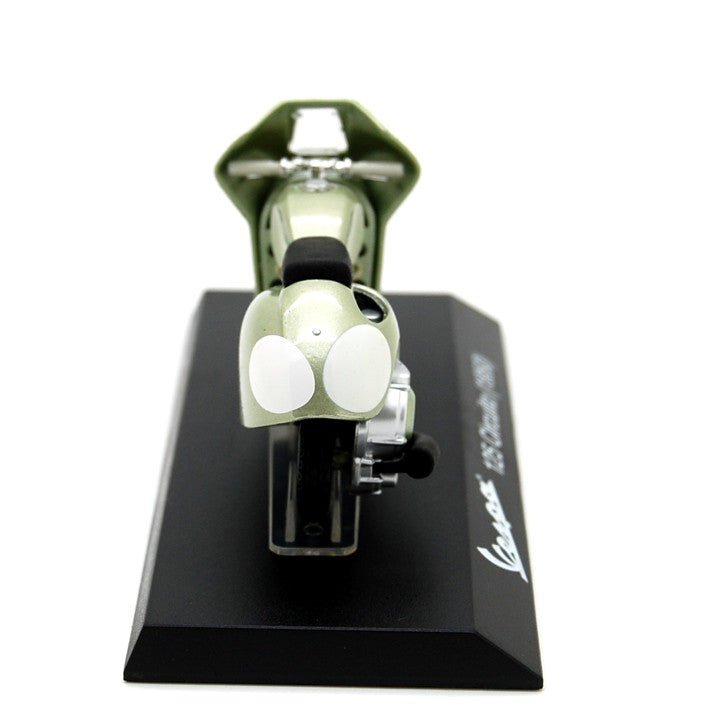 Vespa Piaggio 125 circuito 1950 Light Green Metallic 1:18 - 61043
