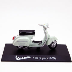 Vespa Piaggio 125 Super 1965 Bianco Perla 1:18 - 61819