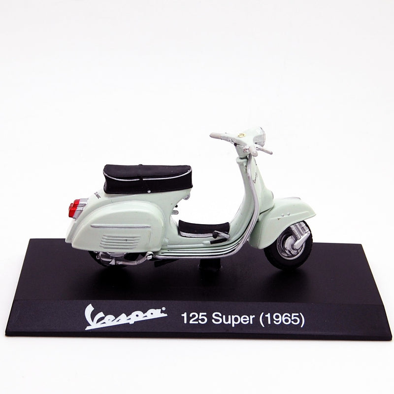 Vespa Piaggio 125 Super 1965 Bianco Perla 1:18 - 61819