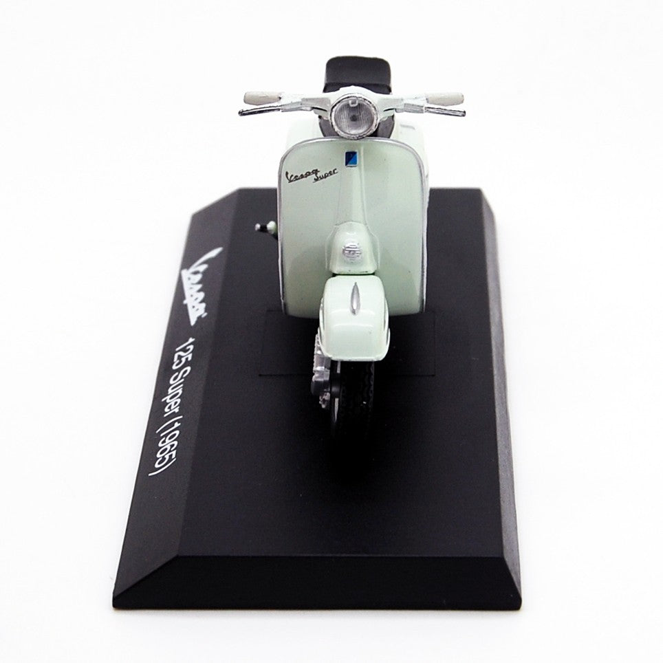 Vespa Piaggio 125 Super 1965 Bianco Perla 1:18 - 61821