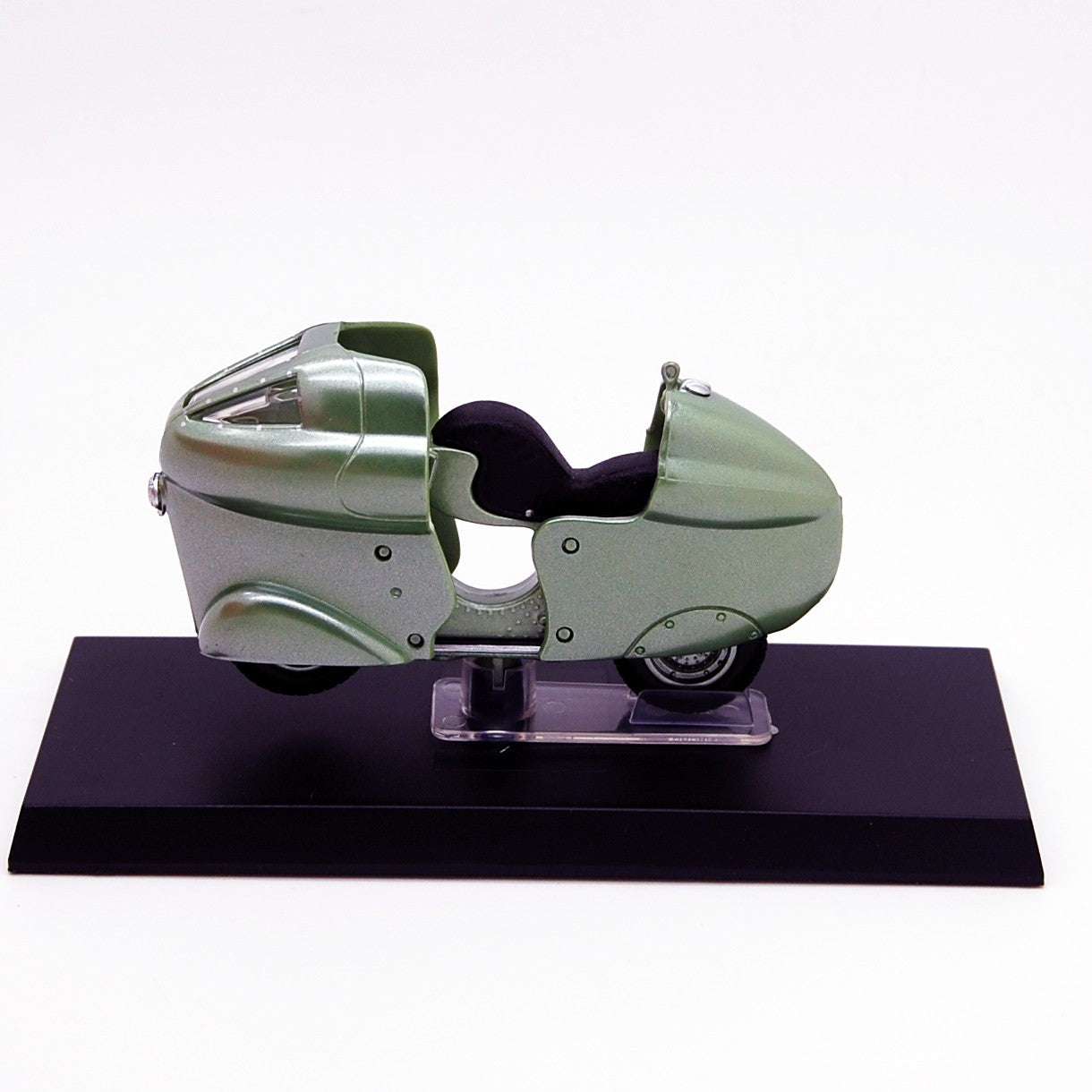 Vespa Piaggio Monthlery 1950 Verde 1:18 - 61852