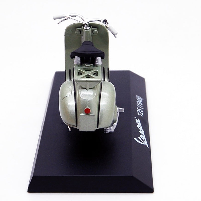 Vespa Piaggio 125 1948 Verde 1:18 - 61872