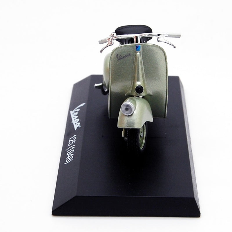 Vespa Piaggio 125 1948 Verde 1:18 - 61876