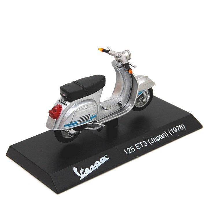 Vespa Piaggio 125 ET3 Japan 1976 Silver Blu 1:18 - 61962