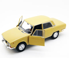 Alfa Romeo 2000 Berlina 1971 Giallo Piper 1:18 - 62344