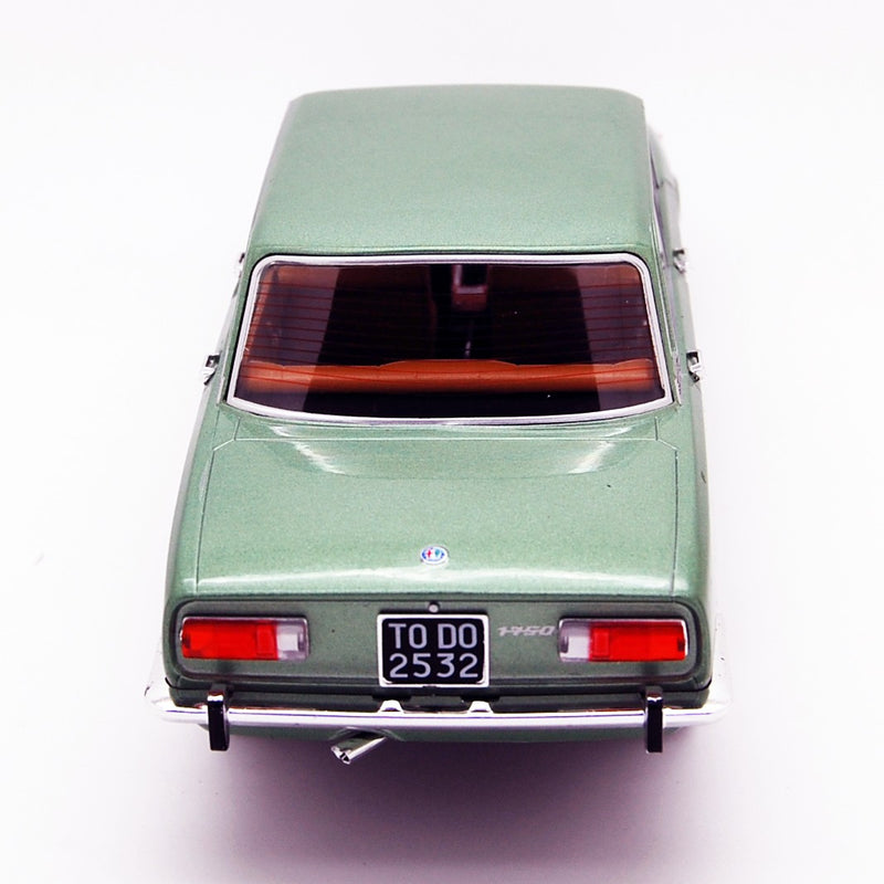 Alfa Romeo 1750 Berlina 1969 Verde Oliva Metallizzato 1:18 - 62436