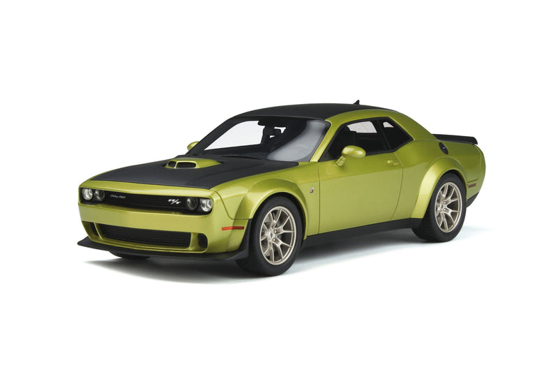 Dodge Challenger R/T Scat Pack Widebody 2020 green metallic / black 1:18 - 63456