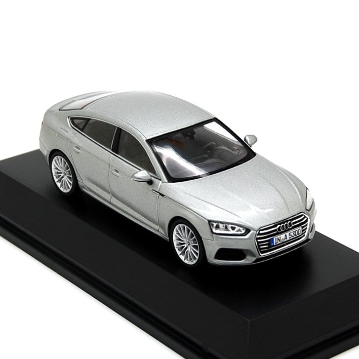 Audi A5 Sportback 2016 Florett Silver 1:43 - 63650