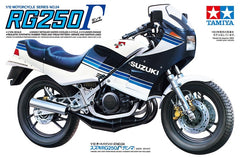 Suzuki RG250R 1983 Kit Tamiya 1:12 - 63856