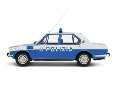 Alfa Romeo Alfetta 1.8 1975 "Polizia Stradale" Scudo Largo Azzurro 1:18 - 64383