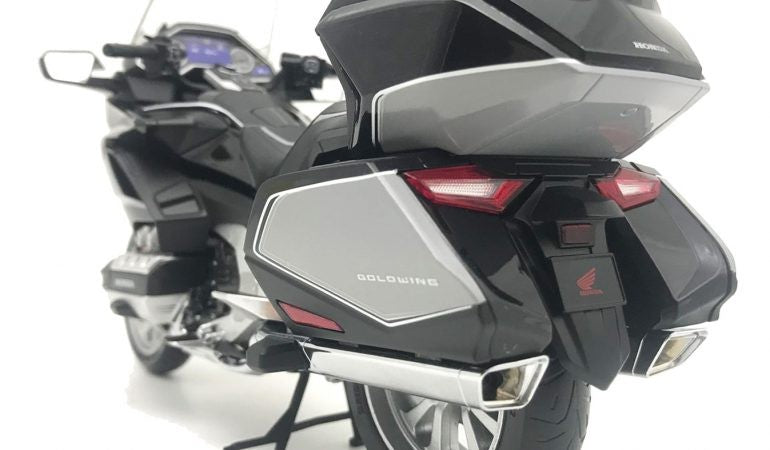 Honda Goldwing Tour 2020 Grey 1:12 - 65281
