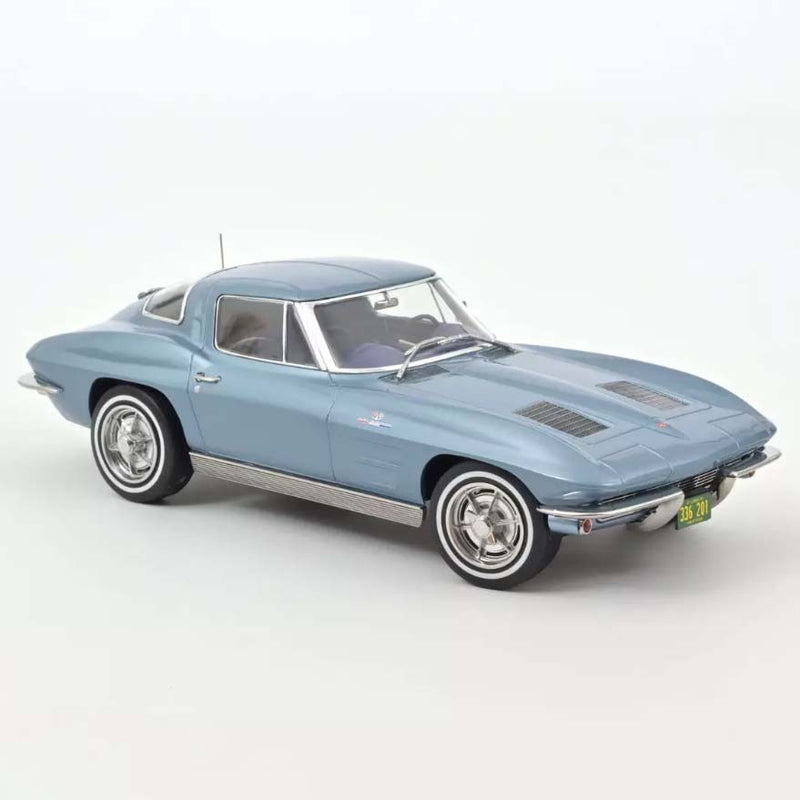 Chevrolet Corvette Sting Ray 1963 Light Blue Metallic 1:18 - 65597