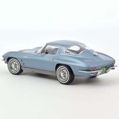 Chevrolet Corvette Sting Ray 1963 Light Blue Metallic 1:18 - 65598