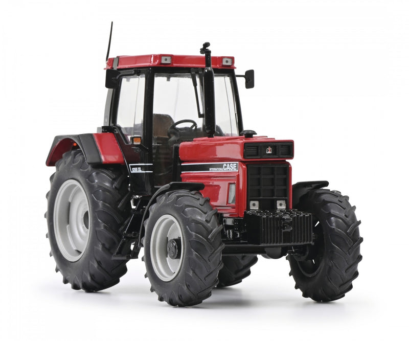Case 1255 XL 1996 red 1:32 - 65670