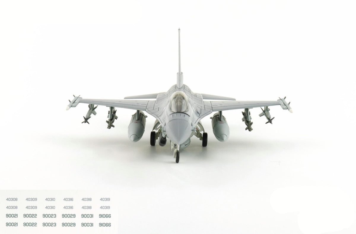 F-16A "Royal Thai AF" (w/ decals for 6 planes) 1:72-16