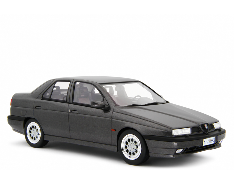 Alfa Romeo 155 2.0i turbo 16V Q4 1992 Grigio metallizzato 1:18 - 66093