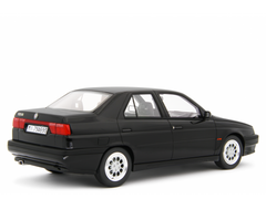 Alfa Romeo 155 2.0i turbo 16V Q4 1992 Nero 1:18 - 66112