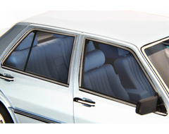 Lancia Thema 2.0 i.e. Turbo 1984 Grigio Metallizzato 1:18 - 66208