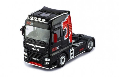 Man TGX XXL 2018 D38 500 Black Red Lion 1:43 - 66629