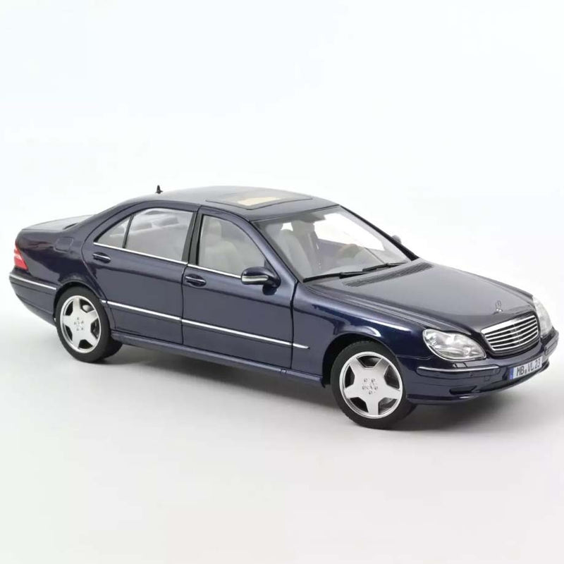 Mercedes-Benz S55 AMG 2000 Blue metallic 1:18 - 67029
