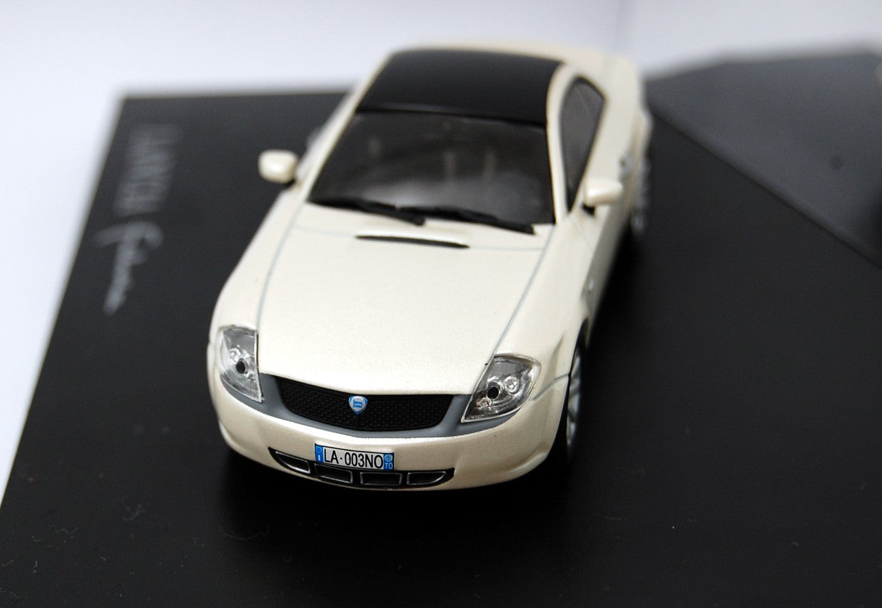 Lancia Fulvia Coupè 2003 Bianco Perla 1:43 - 6704