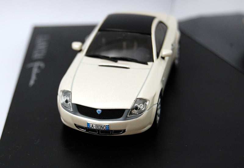 Lancia Fulvia Coupè 2003 Bianco Perla 1:43 - 6704