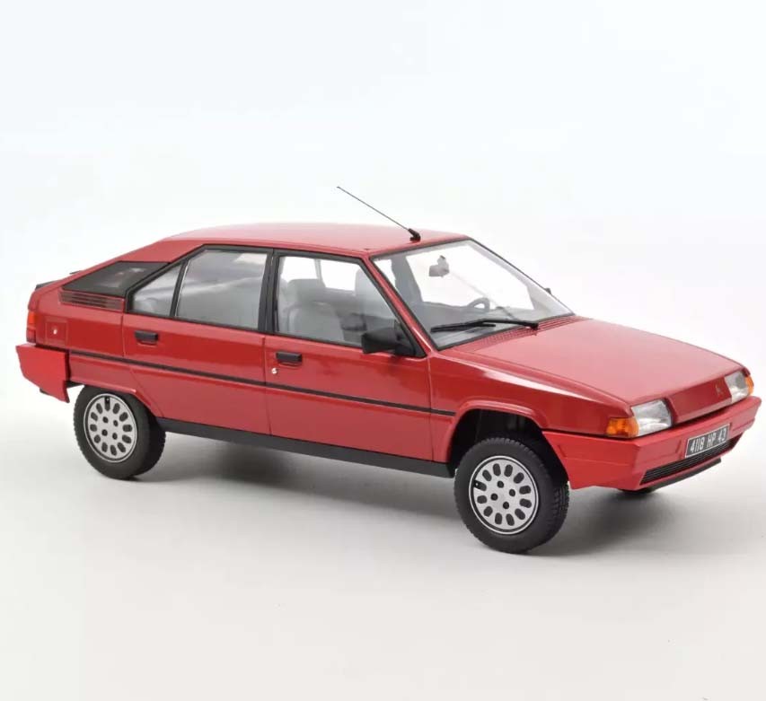 Citroën BX 16 TRS 1983 Vallelunga Red 1:18 - 67040