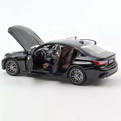 BMW 330i 2019 G20 Black metallic 1:18 - 67125