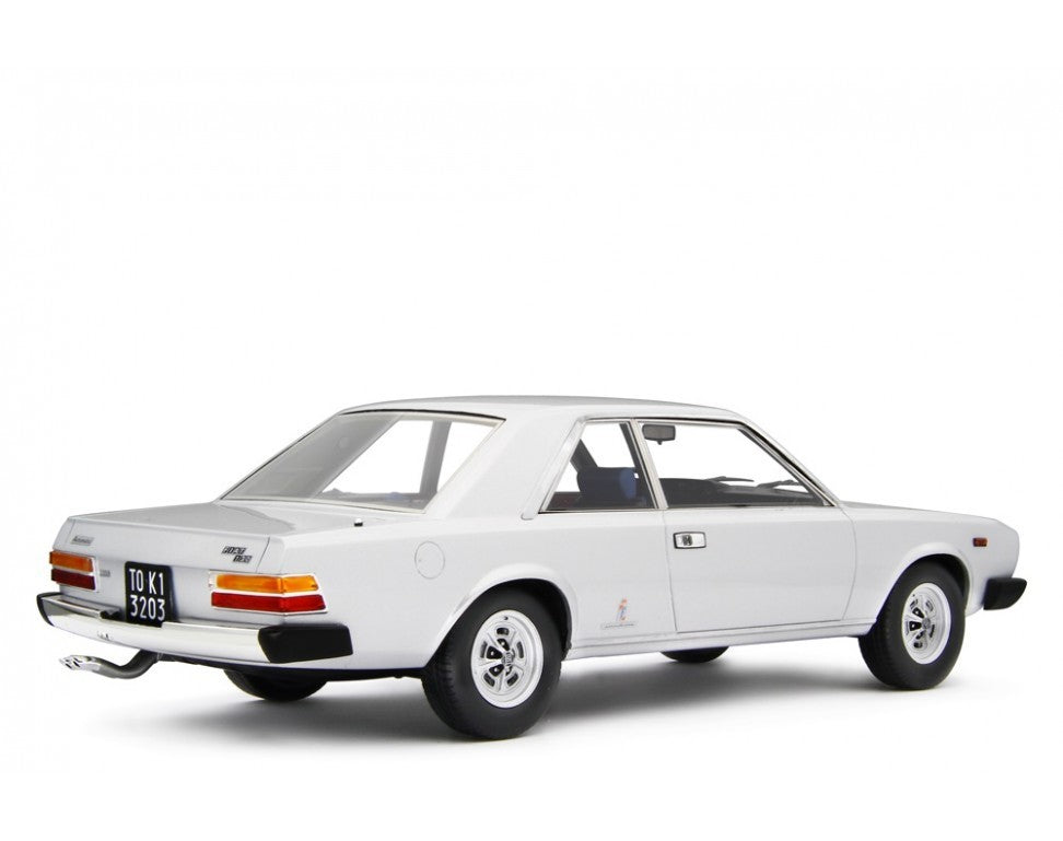 Fiat 130 Coupé 1971 Grigio metallizzato 1:18 - 67243