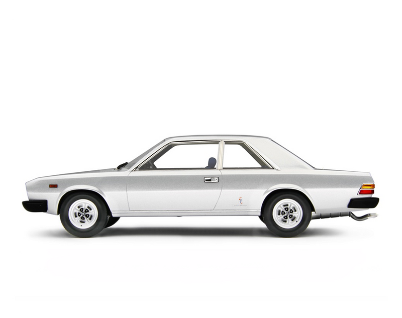 Fiat 130 Coupé 1971 Grigio metallizzato 1:18 - 67244