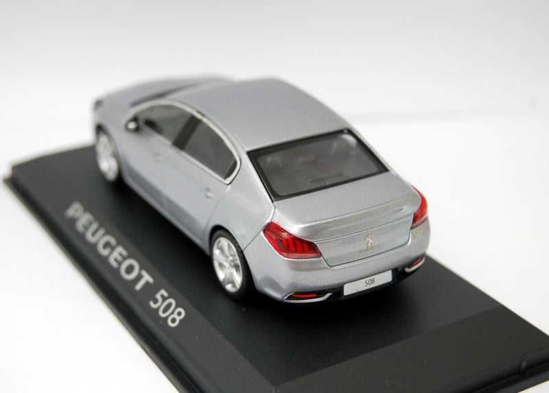 Peugeot 508 Mi-vie 2014 Gris Artense 1:43 - 6726